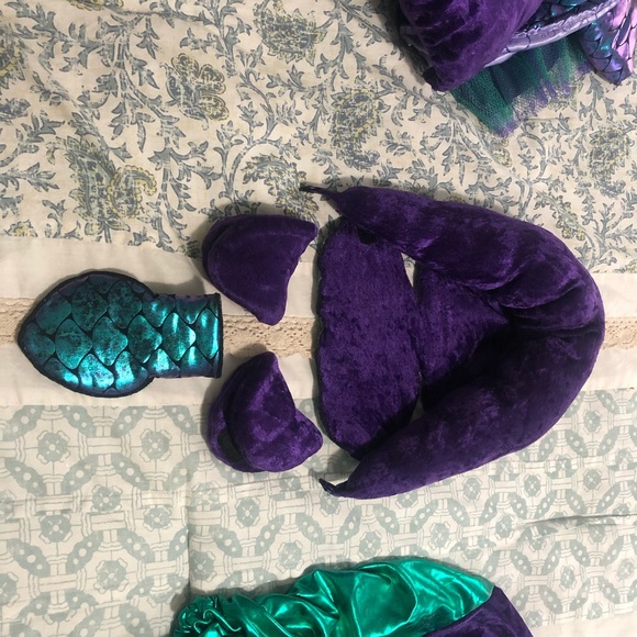 ‼️SOLD‼️Custom mermaid infant car seat cover - Picture 12 of 12